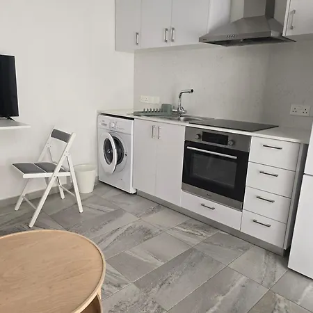 Maison Zenon Center Larnaca