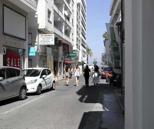 Maison Zenon Center Apartmán